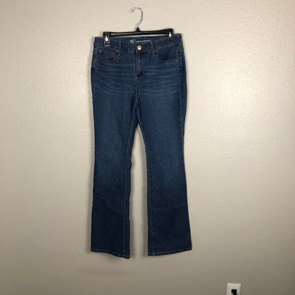 No Boundaries NOBO Juniors Size 9 Bootcut Dark Wash Blue Jeans Pockets Casual - Picture 1 of 3
